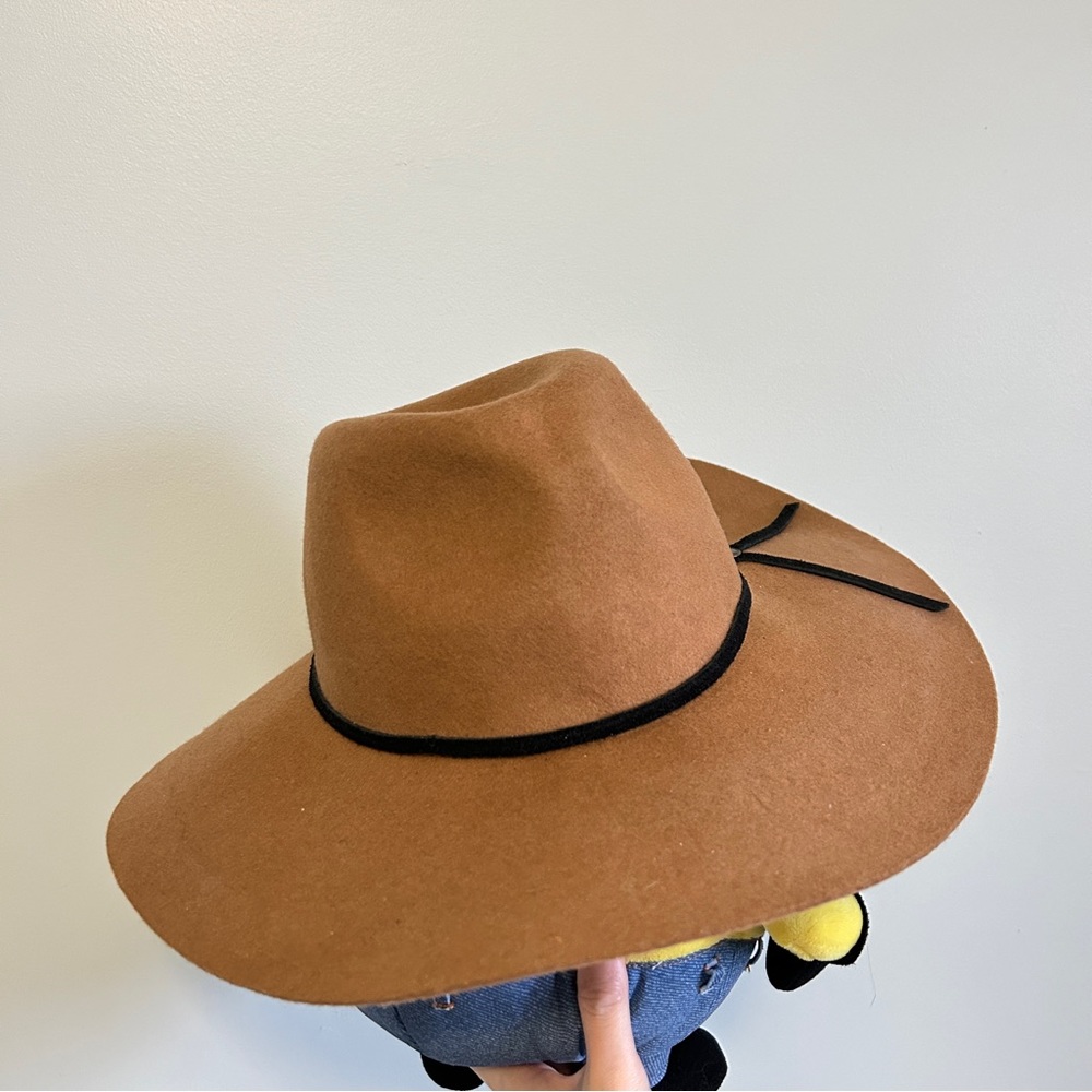 Hat 2 - Picture 2 of 4